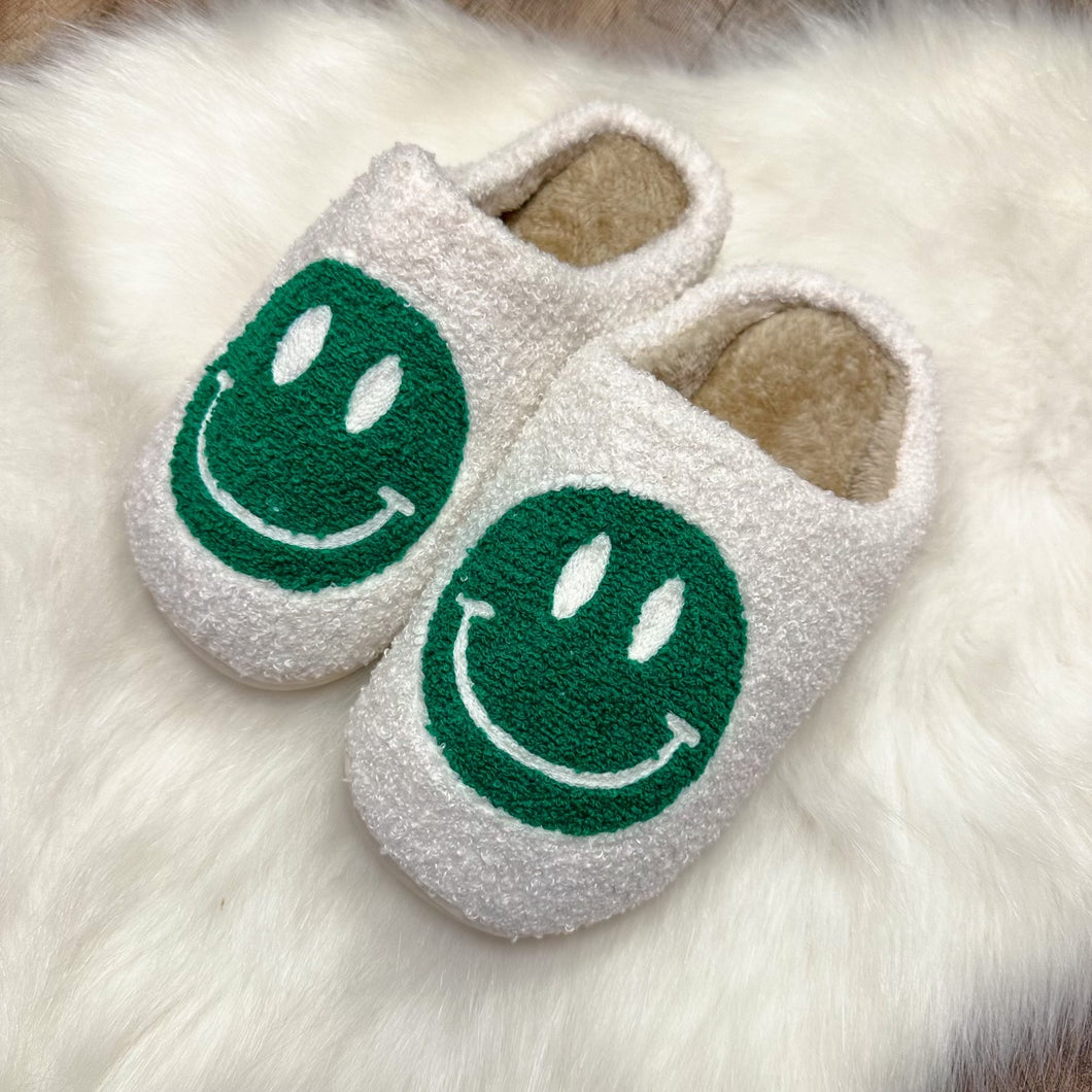 SMILE SLIPPERS