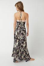 Load image into Gallery viewer, HEAT WAVE PRINTED MAXI
