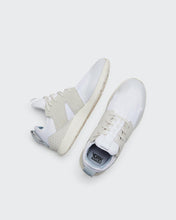 Load image into Gallery viewer, THE FRANK TRAINER - BONE &amp; GREY
