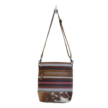 Load image into Gallery viewer, TIERED SHOULDER BAG
